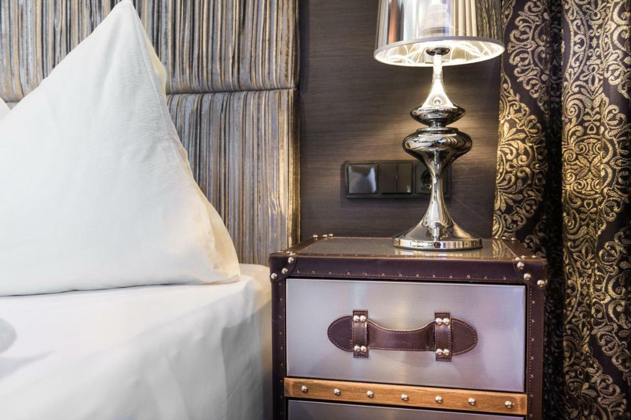 Hotel Winzer Wellness & Kuscheln Sankt Georgen im Attergau Εξωτερικό φωτογραφία
