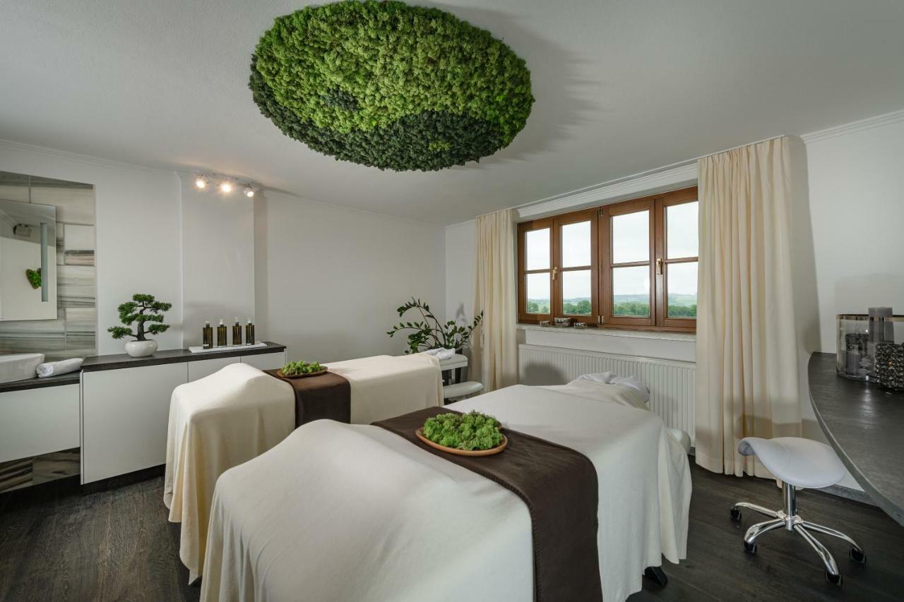 Hotel Winzer Wellness & Kuscheln Sankt Georgen im Attergau Εξωτερικό φωτογραφία